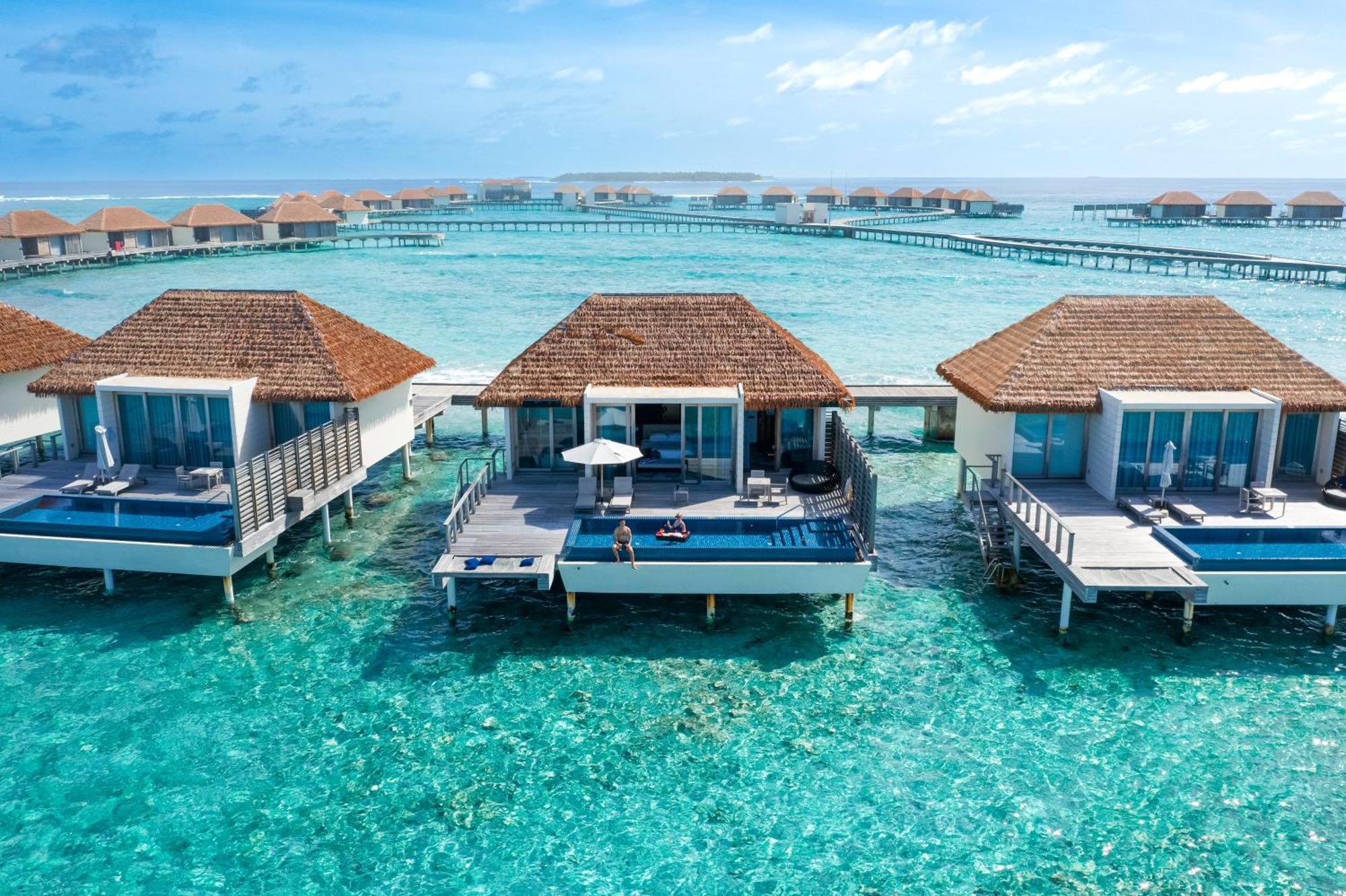 Radisson Blu Maldives With 50 Percent Off On Sea Plane Round Trip 03 Nights & Above 5* Fenfushi