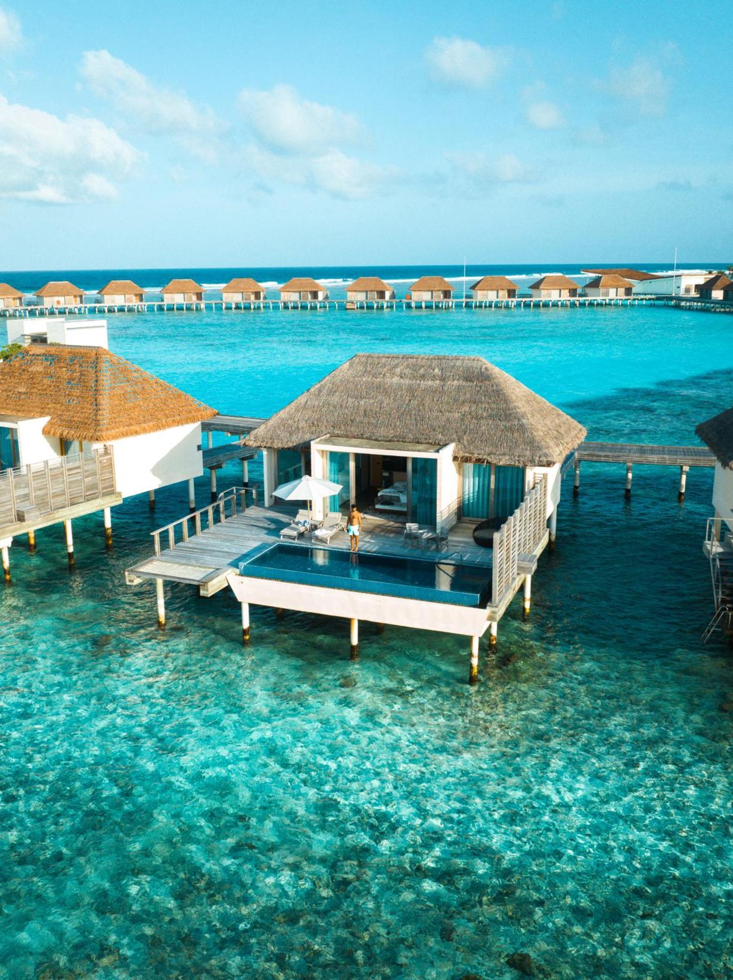 Resort Radisson Blu Maldives With 50 Percent Off On Sea Plane Round Trip 03 Nights & Above Fenfushi