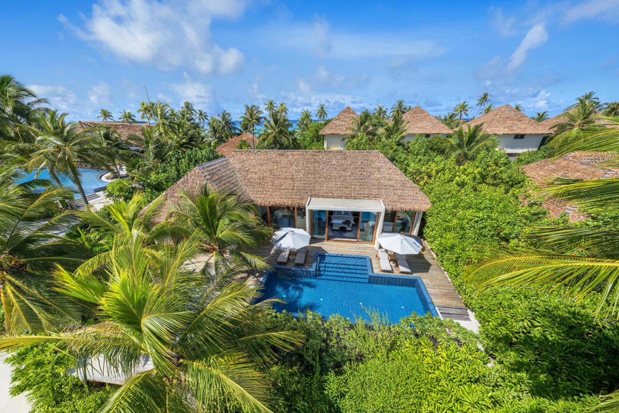 Radisson Blu Maldives With 50 Percent Off On Sea Plane Round Trip 03 Nights & Above Fenfushi