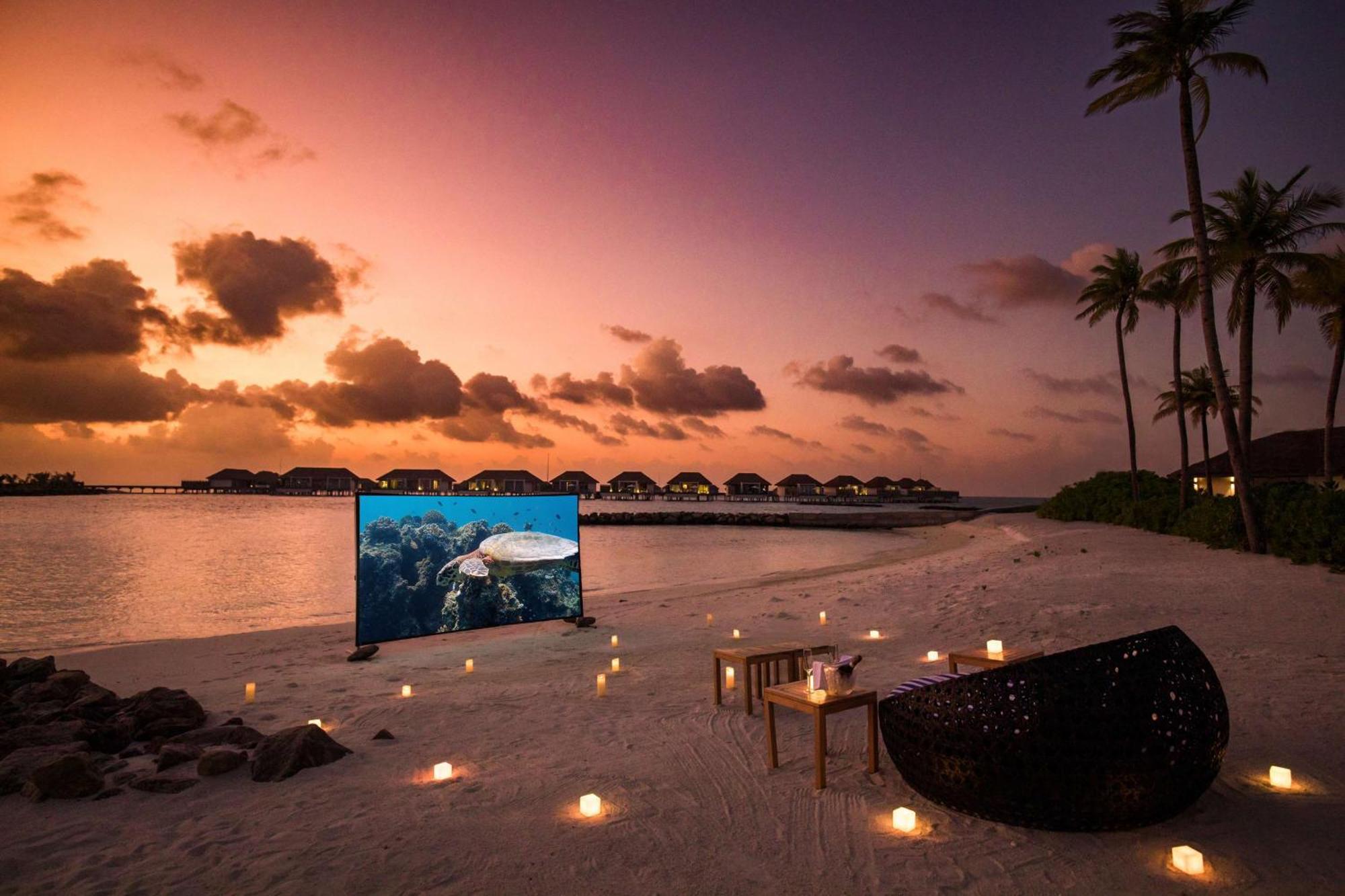 Radisson Blu Maldives With 50 Percent Off On Sea Plane Round Trip 03 Nights & Above Ośrodek wypoczynkowy 5*