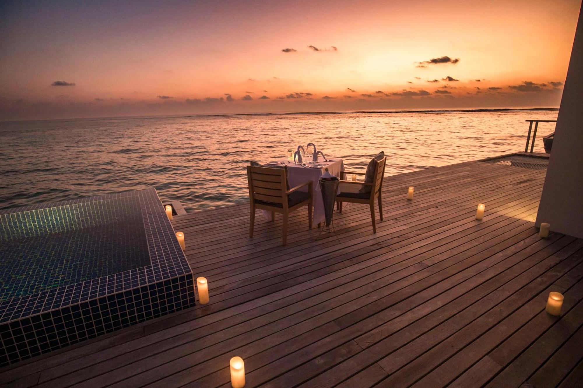 Ośrodek wypoczynkowy Radisson Blu Maldives With 50 Percent Off On Sea Plane Round Trip 03 Nights & Above Fenfushi