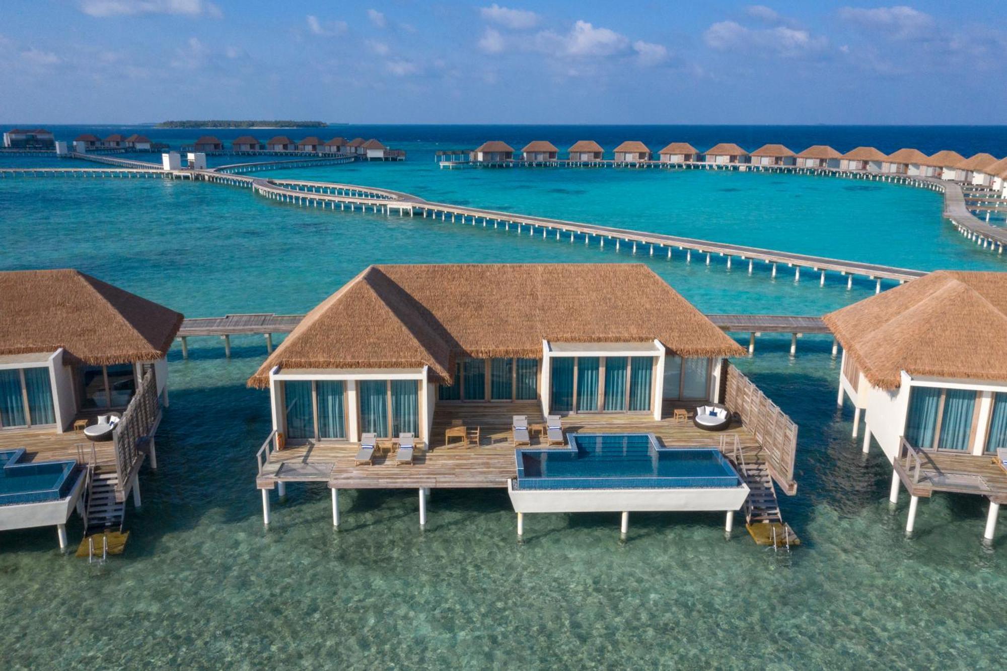 Radisson Blu Maldives With 50 Percent Off On Sea Plane Round Trip 03 Nights & Above 5* Fenfushi